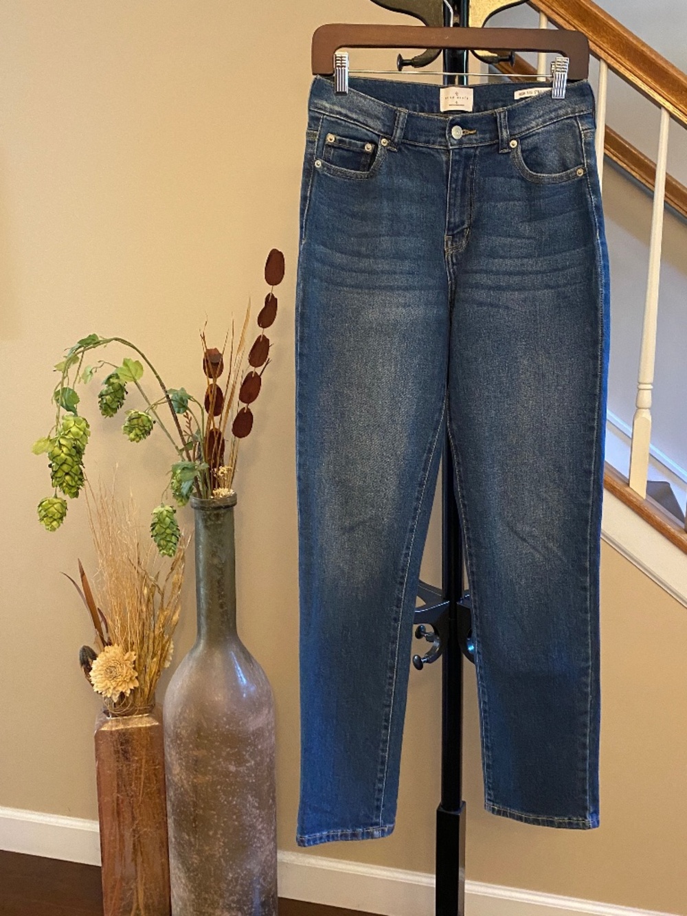 True Craft High-Rise Straight Leg Jeans - Size 6